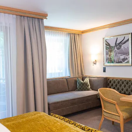 Hotel Auffacherhof 4*