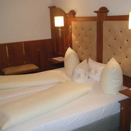 Hotel Auffacherhof 4*
