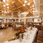 Hotell Auffacherhof 4*
