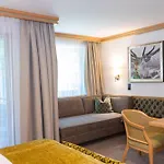 Hotell Auffacherhof 4*